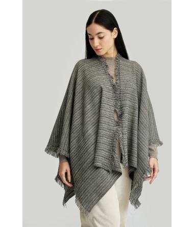 Alpaka Cape YUDITH aus 100% Baby Alpaka